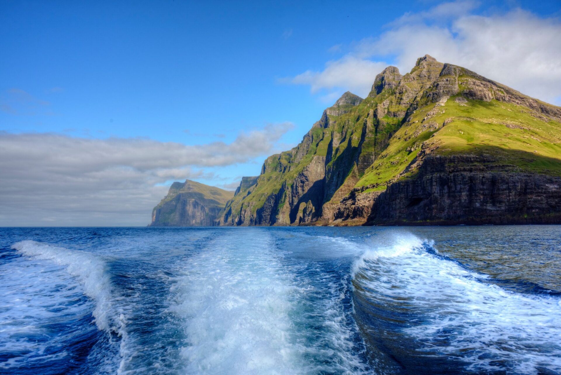 Grand Tour 2022 – Iceland and Faroe Islands – Cliffs of Vestmanna, Gjogv and Funnigur