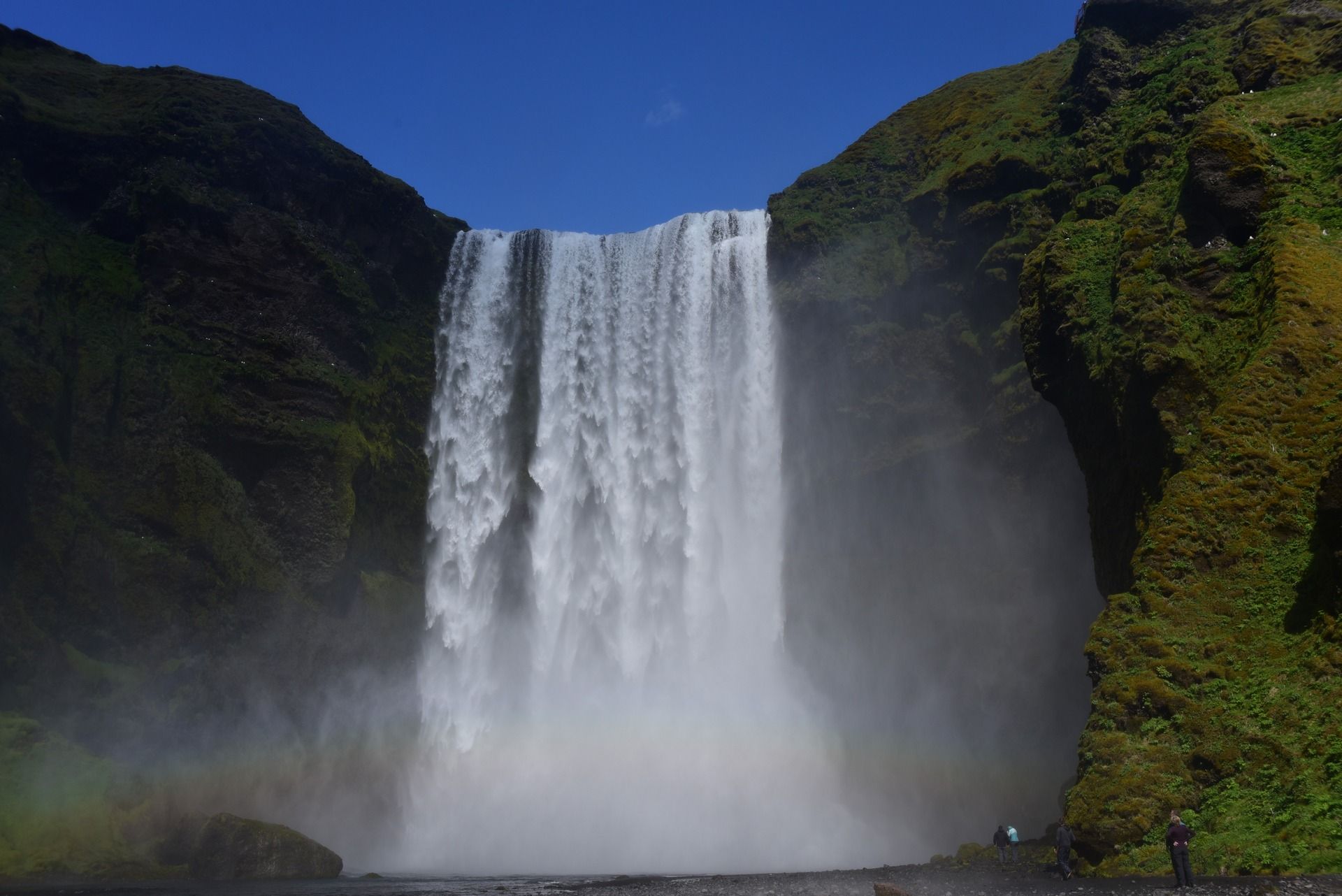Iceland 2021 – day 2 – Seljalandsfoss – Gljúfrabúi – Skógafoss – Sólheimasandur – Fjaðrárgljúfur kanyon